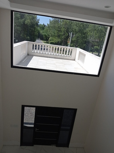 Imagen 3 de 12 de Importante Propiedad A La Venta St Thomas - Unica -canning