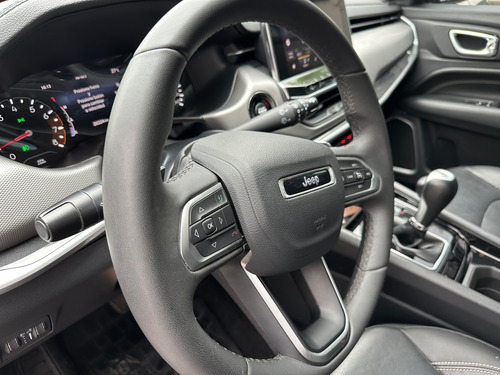 Jeep Compass 1.3 T270 Longitude Plus At6