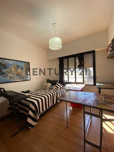 Imagen 15 de 21 de 7 Entre 45 Y 46, Departamento 3 Dormitorios En Venta, La Plata.-