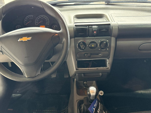 Chevrolet Corsa Classic 1.0 MPFI LS 8V FLEX 4P MANUAL