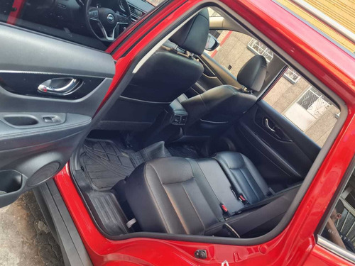 Nissan X-trail 2.5 Exclusive