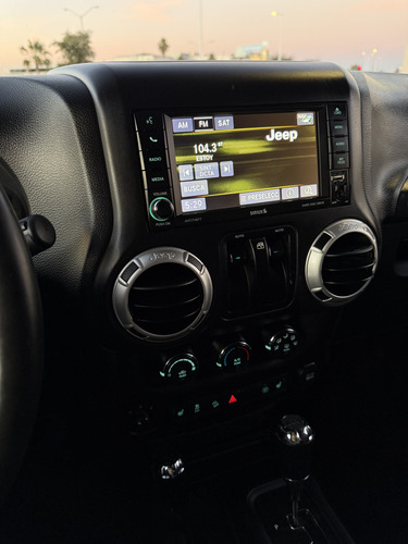 Jeep Wrangler 3.6 Sahara 4x4 At