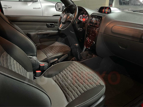 Imagen 8 de 14 de Fiat Strada 2018 1.6 Adventure Ce Pack Top