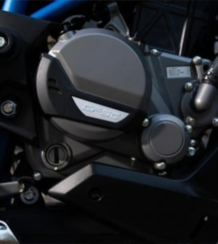 Imagen 3 de 3 de Cfmoto 300 Nk 0km 2023 Pune Motos Z400 Dominar