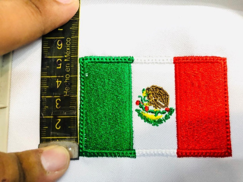 Imagen 1 de 4 de Parche Bordado Bandera De México Escudos Insignias