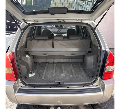 Hyundai Tucson 2.0 MPFI GL 16V 142CV 2WD GASOLINA 4P MANUAL