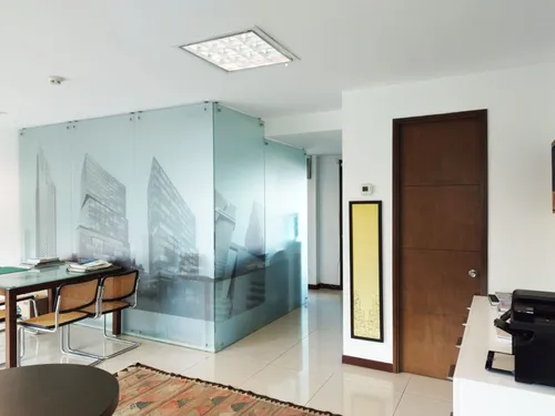 Oficina En Venta, El Poblado