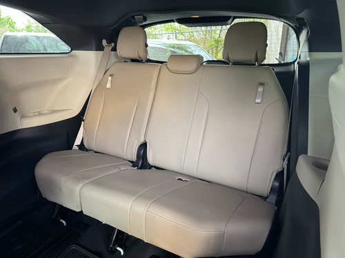 Toyota Sienna 2.5 Xle Piel Hibrido At