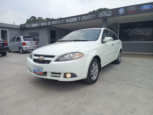 Chevrolet  Optra Automático Gnv 