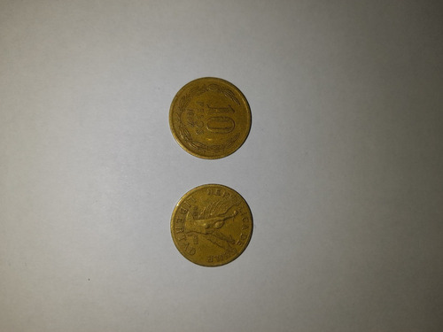 Diez  Monedas De  $ 10 Chilena Año 1988 