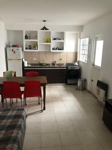 Venta Ph 3 Ambientes Con Patio En Banfield.