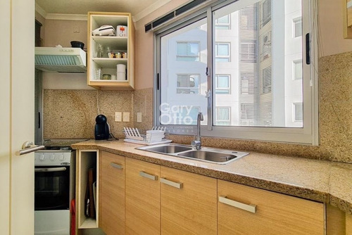 Imagen 8 de 13 de Venta De Apartamento De 2 Dormitorios En Ocean Drive Punta Del Este