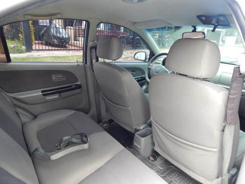 Imagen 8 de 11 de Kia Rio