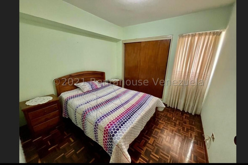Imagen 14 de 15 de Zuleima González 0424-2832200 Apartamento En Venta En Los Palos Grandes #22-3631