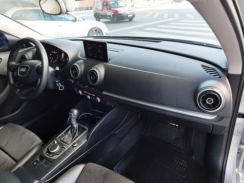 Imagen 18 de 20 de Audi A3 2014 1.8 Tfsi Stronic At Abasto Motors