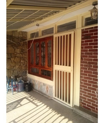 Imagen 2 de 14 de Venta Casa Con Local Urb. Prado De Maria C21 Plaza Francia 04125033903 Wm