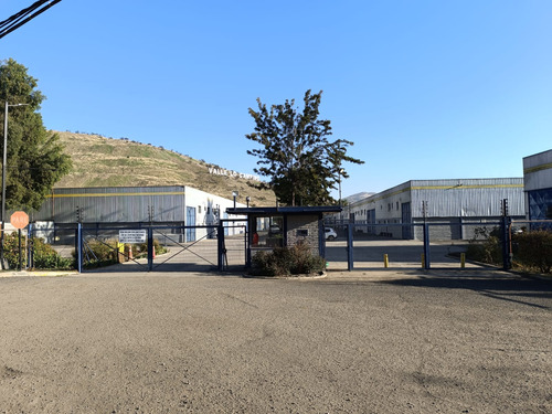 Arriendo Bodega 300 M2 Con Oficinas Y Trifasico, Quilicura