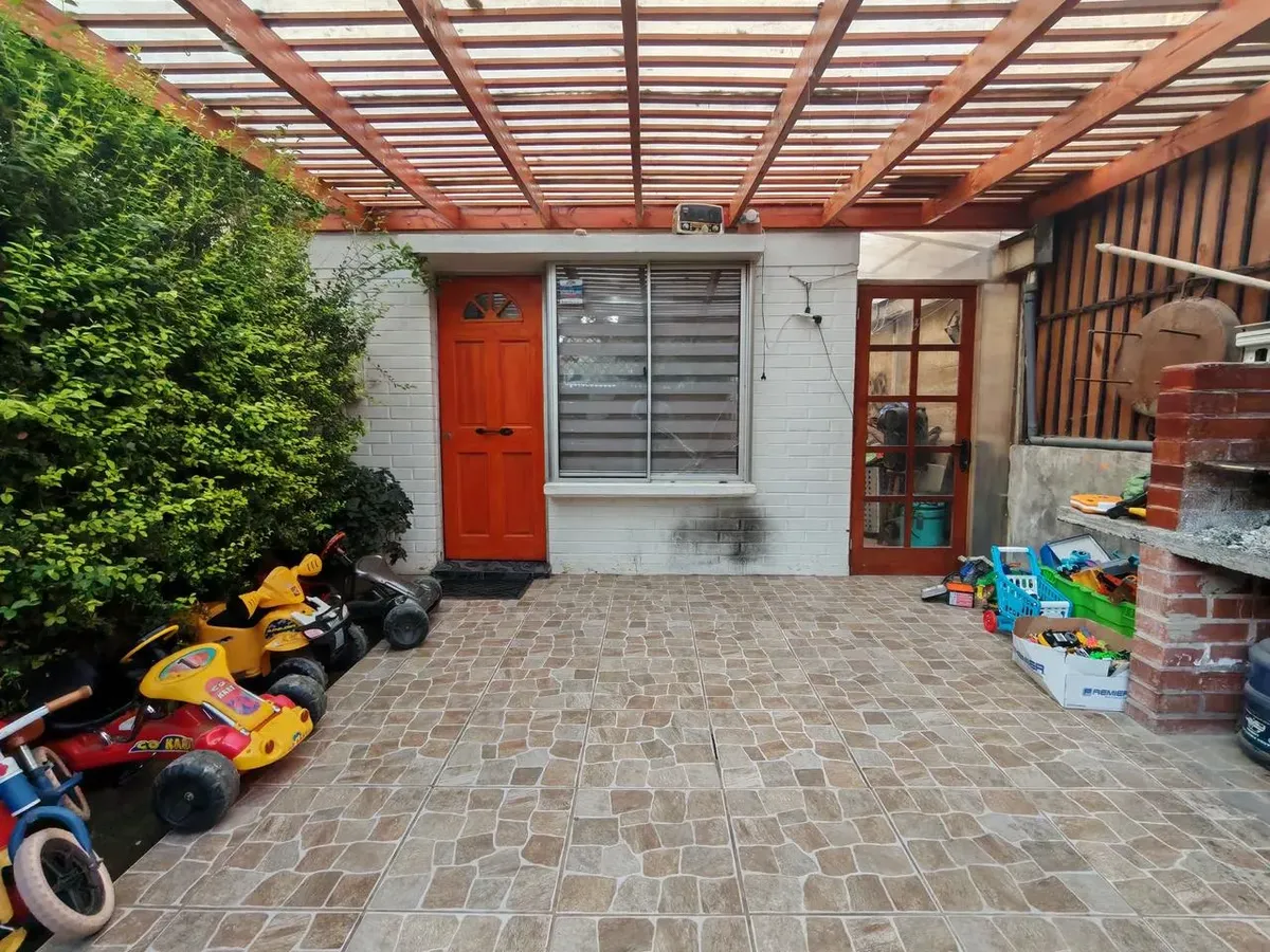 Imagen 4 de 23 de Venta Casa De 2 Pisos En Villa Alemana 3d 1b