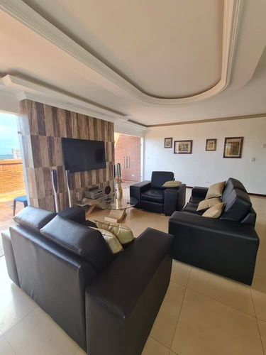 Imagen 24 de 30 de Penthouse Ubicado En Pleno Corazón De Altavista