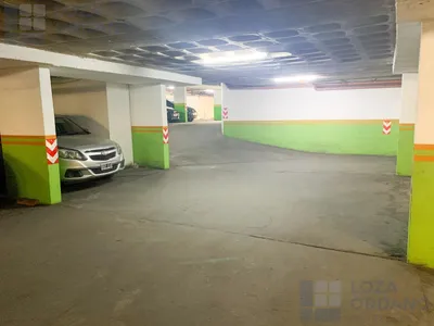 Cochera en venta