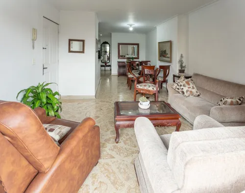 Apartamento En Venta En Laureles. Cod V13185