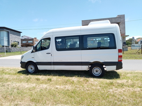 Imagen 7 de 20 de Mercedes-benz Sprinter 2016 2.1 415 Combi 3665 150cv 15+1 Te
