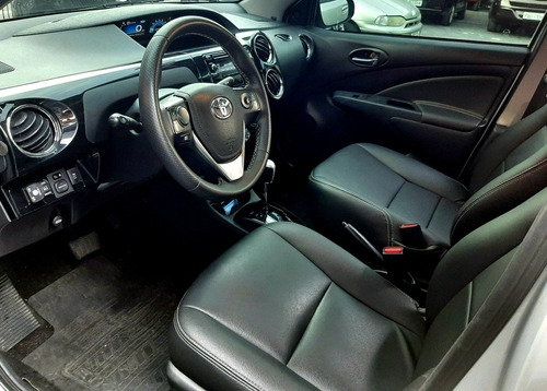 Imagem 6 de 10 de Toyota Etios 2019 1.5 X Plus 16v Aut. 5p