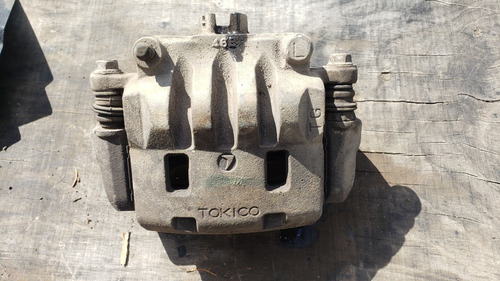 Caliper Delantero Izquierdo  Nissan Murano Z51 09/14