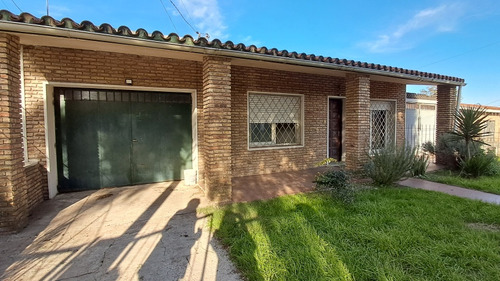Venta Dos Casas En Un Padrón, 5 Dormitorios