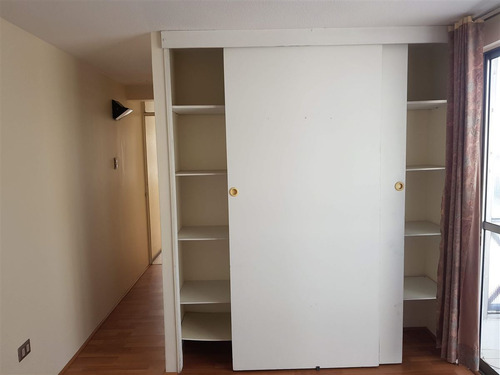 Departamento En Venta De 3 Dorm Con Estacionamien San Miguel