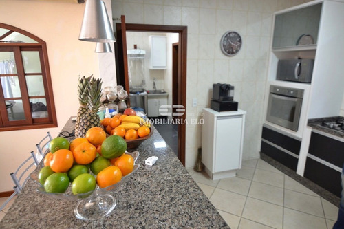 Imagem 14 de 30 de Excelente Casa Bem Posicionada No Bairro Real Parque! - 4621