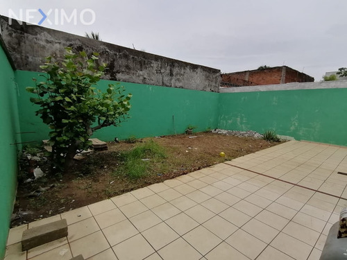 Imagen 9 de 14 de Venta De Casa En Col Ruiz Cortines, Veracruz, Veracruz