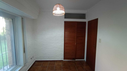 Casa En Venta En Juan Maria Gutierrez, Berazategui, G.b.a. Zona Sur