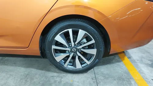 Nissan Sentra 2.0 Exclusive Bitono Auto