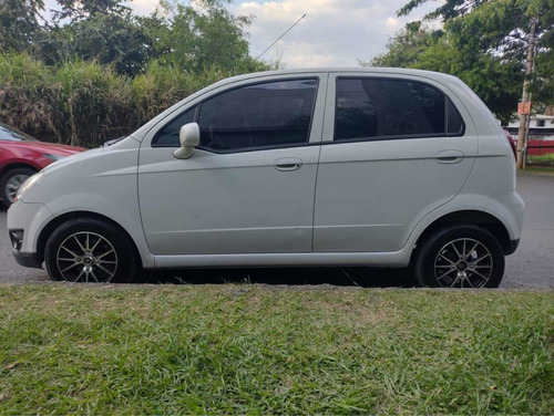 Imagen 18 de 23 de Chevrolet Spark 2018 1.0 Life