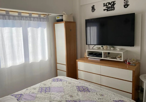 Departamento 2 Ambientes En Almagro Norte, Refaccionado