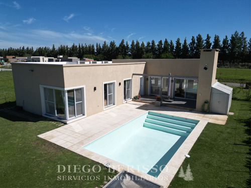 Venta Casa 3 Dormitorios Alto Los Cardales Con Cochera