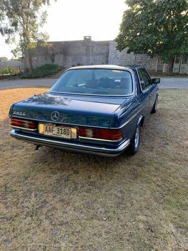 Imagen 22 de 25 de Mercedes-benz 280c W123c