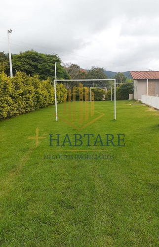 Chácara Para Venda Em Socorro, -, 3 Dormitórios, 2 Banheiros - Chacara 3_1-1695177