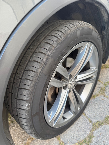 Volkswagen Tiguan 1.4 Wolfsburg Edition At
