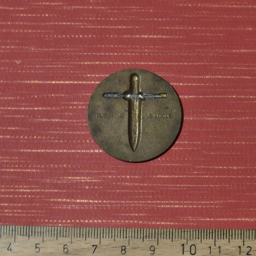Medalla Suiza Autor Huguenin 30mm Redonda Año 1940 (Usado)