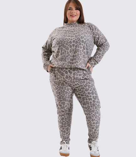 Conjunto Babucha Y Buzo Animal Print Mujer Talles Especiales