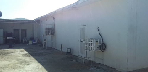Imagen 6 de 11 de En Venta O Alquiler Patio En Avenida Camejo Octavio, Puerto La Cruz. Solo Clientes