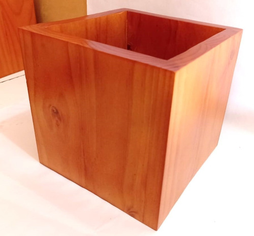 Imagen 6 de 10 de Porta Macetero De 4 Niveles Con Maceteros De Madera De Pino