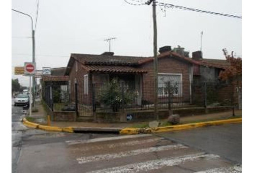 Imagen 1 de 8 de Casa En Venta Apta Crédito Hipotecario En Merlo Norte