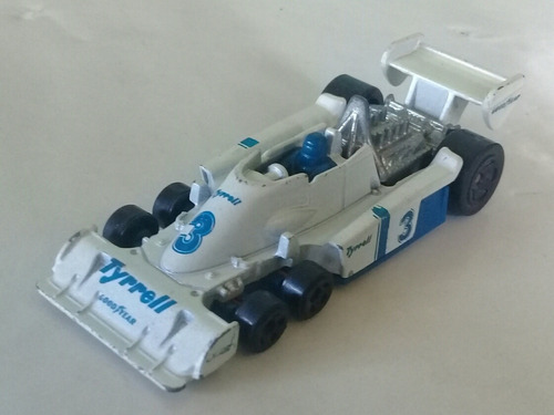 Hot Wheels Tyrrel P34 Fórmula 1 Seis Ruedas Blanco 