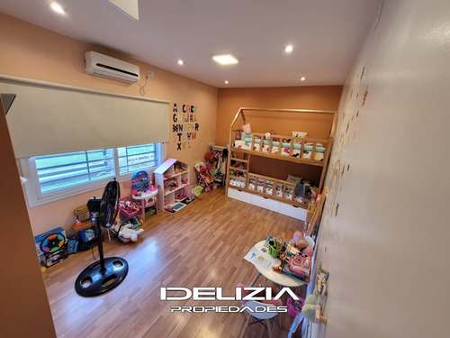 Venta De Casa En Ituzaingo Norte