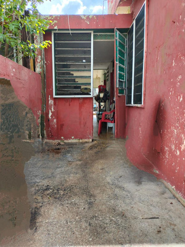 Casa En Venta Para Remodelar En Fovissste Pensiones, Merida, Yucatan