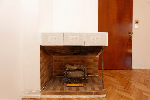 Departamento Cuatro Ambientes C/ Cochera Devoto