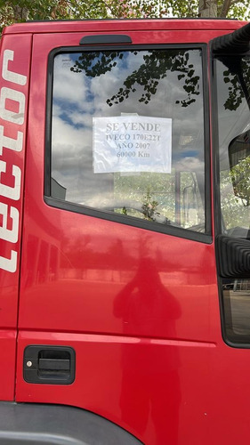 Iveco Tector Rojo 170e22t Año 2007